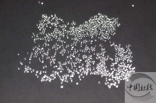 坪山金属表面处理厂喷砂玻璃微珠清理